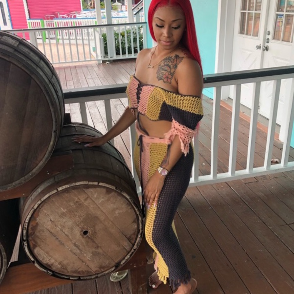 ❌SOLD❌Two Piece Multi-Color - Picture 2 of 2